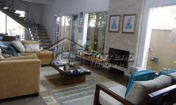 Imagem 2: Seu espaço é aqui! Amplo quintal e piscina