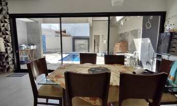 Imagem 2: Casa Com Piscina Conde Versailhes sendo 4 suites