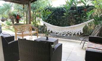 Imagem 3: Casa de condomínio térrea para venda com 246 metros quadrados com 5 quartos