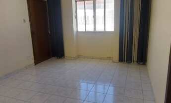 Imagem 2: Apartamento para venda com 66 metros quadrados com 2 quartos e dependência de empregada