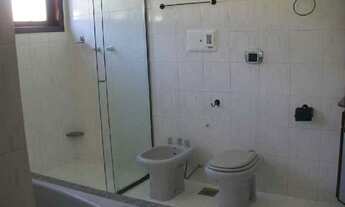 Imagem 5: Cod 248 Casa Pecado 4/4 , sendo 1 Suíte Hidromassagem, quartos split, Armários Planejados