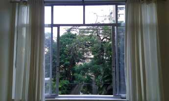 Imagem 6: Botafogo, quarto e sala com vaga de garagem a uma quadro do Colégio Santo Inácio