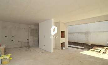 Imagem 7: Casa em condomínio com 03 suíte, 04 vagas cobertas e quintal - Pinheirinho/Curitiba