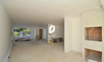 Imagem 4: Casa em condomínio com 03 suíte, 04 vagas cobertas e quintal - Pinheirinho/Curitiba