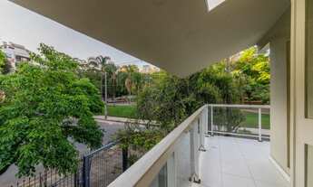 Imagem 2: Porto Alegre - Casa Padrão - Jardim Botânico