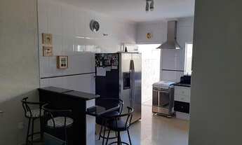 Imagem 4: Linda Casa Térrea em Condomínio com excelente padrão de acabamento