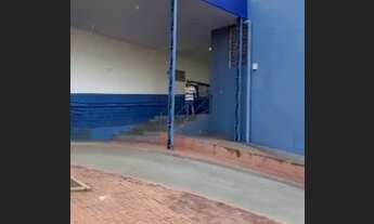 Imagem 4: Sala comercial dentro da rodoviária nova esperança