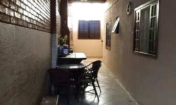 Imagem 3: Casa à venda em Jardim Stella com 183 m², 2 quartos, 1 suíte, 2 vagas