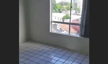 Imagem 4: Em frente a faculdade de Medicina da Unicap