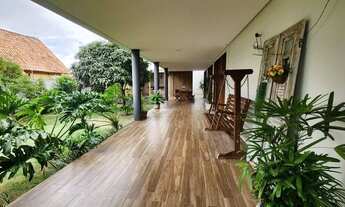 Imagem 2: Casa para venda possui 520 metros quadrados com 6 quartos em Nova Caruaru - Caruaru - PE