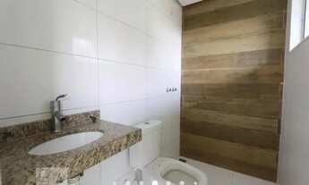 Imagem 7: Casa de condomínio para aluguel possui 10 metros quadrados com 3 quartos