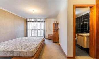 Imagem 2: Studio para venda com 86 metros quadrados com 1 quarto em Centro - Curitiba - PR