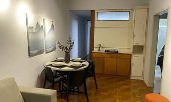 Imagem 2: Apartamento 2 quartos, com 70m2, mobiliado e 1 vaga de garagem