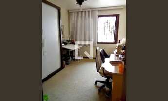 Imagem 5: Casa à Venda - Petrópolis, 3 Quartos, 248 m2