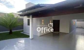 Imagem: Casa com piscina, 3 Quartos, 1 suíte à