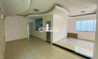 Imagem 5: Casa para aluguel, 3 quartos, 3 suítes, 2 vagas, JARDIM KARAÍBA - Uberlândia/MG