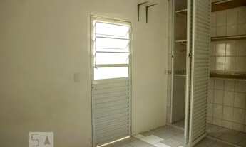 Imagem 6: Casa para Aluguel - Saúde, 1 Quarto, 35 m2