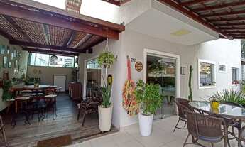 Imagem 5: Casa com 3 suítes no Miragem, piscina privativa e jardim