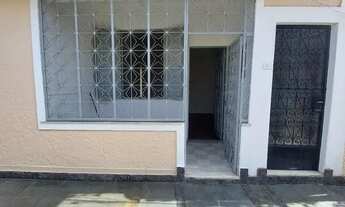 Imagem 2: Casa de vila, 2 quartos, água e luz individual