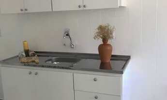 Imagem 4: SEMI MOBILIADO Apartamento com 2 dormitórios