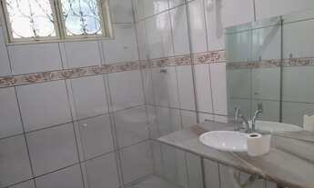 Imagem 4: Casa para aluguel possui 160 metros quadrados com 6 quartos em Bosque da Saúde - Cuiabá