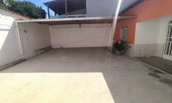 Imagem 4: Casa de 3 quartos, 1 suíte e 6 vagas. Bairro Parque Recreio, Contagem