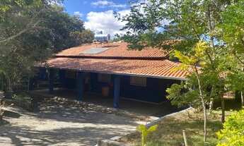 Imagem: Sitio 4.200m² com piscina, água corrente