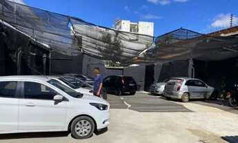 Imagem 7: Terreno comercial de esquina e murado