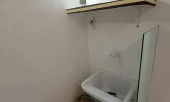 Imagem 5: Excelente Casa em condomínio, área nobre, com 2 quartos, próximo a comércio e bancos