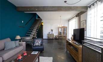 Imagem 3: Sobrado modelo Loft com amplo espaço aberto - Funcionalidade tanto Residencial como Comerc