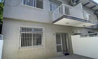 Imagem 2: Casa para venda com 200 metros quadrados com 4 quartos em Jardim Guanabara - Rio de Janeir