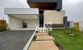 Imagem: Casa com 3 Suítes à venda, 206 m² por