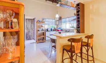 Imagem 7: Casa com 1 suíte + 2 quartos à venda no bairro Costa e Silva, por R$ 980.000,00