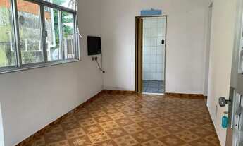 Imagem 5: Alugo casa tipo apartamento em Coelho Neto 600