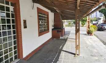 Imagem 2: Casa para venda tem 250 m2, com 5 quartos na Tamarineira - Recife - PE