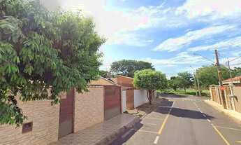 Imagem 3: Casa no "Conjunto Habitacional Catanduva" - Catanduva/SP