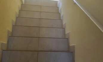 Imagem 3: Sobrado para venda possui 230 metros quadrados com 3 quartos em Vila Palmares - Santo Andr