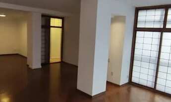 Imagem 2: Apartamento para aluguel tem 124 metros quadrados com 3 quartos em Jardim Europa - São Pau