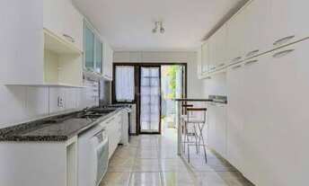 Imagem 7: Casa ampla de 4 dormitórios, sendo 3 suíte, no bairro Chácara das Pedras