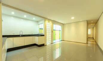 Imagem 6: Sobrado para venda em Vila Palmeiras com 3 quartos, sendo 3 suítes , 240m²