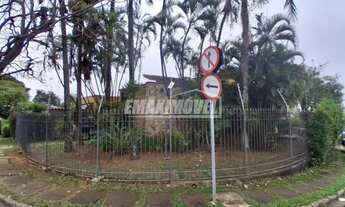 Imagem: Casa de esquina - Comercial ou Residencial