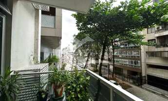 Imagem: Na Quadra da Praia de Ipanema com Vista