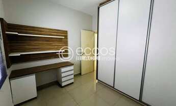 Imagem 5: Casa para aluguel, 3 quartos, 1 suíte, 2 vagas, Cidade Jardim - Uberlândia/MG