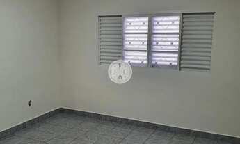 Imagem 4: Casa com 3 Quartos sendo 1 Suíte para Alugar, 113m² - Vila Monte Alegre