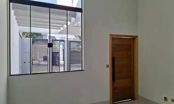 Imagem 5: Casa à Venda no Jardim Monte Rei - 3 Quartos e Área Gourmet em Maringá