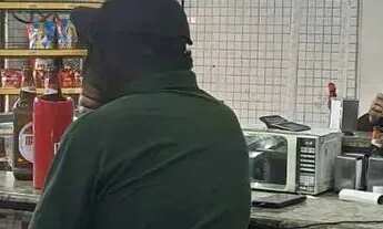 Imagem: Padaria na Zona Leste de SP. Ref 1142