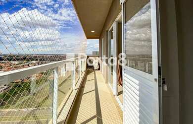 Imagem 4: Viva com Estilo e Conforto: Apartamento Mobiliado no Condomínio Vila Gimenes com Vista Pan