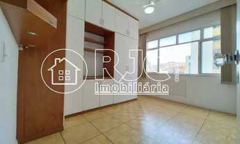 Imagem 6: Imóvel para venda possui 145 metros quadrados com 4 quartos em Tijuca - Rio de Janeiro - R