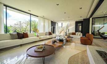 Imagem 6: Alphaville Res 1 - Casa Mobiliada e Decorada com 5 suítes e 8 vagas cobertas pronta para m