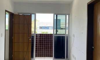 Imagem 6: Apartamento no Valentina com 02 quartos, sendo 01 suíte, varanda e piscina